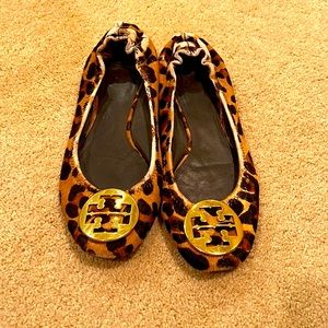 Tory Burch Reva 8.5 leopard shoes